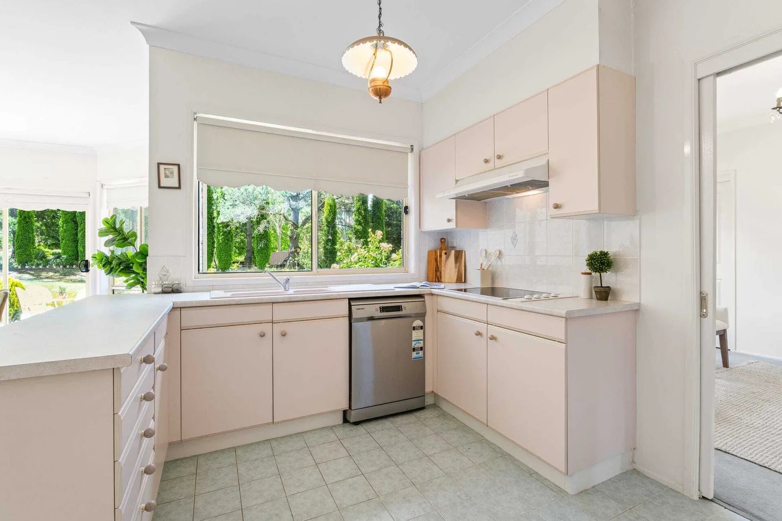 Kitchen: current property photograph